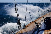 ¿Cómo afrontar una tormenta de verano en el Mediterráneo?